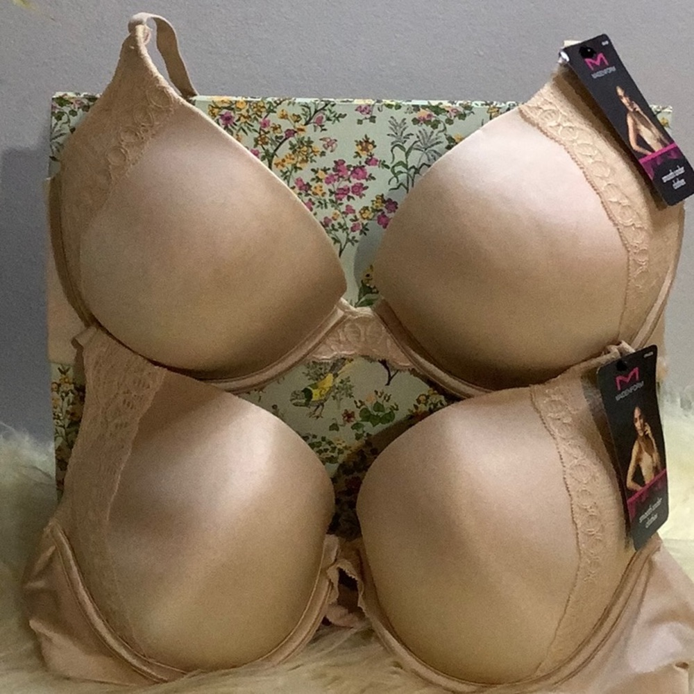 Set of 2 Madenform Bras 36C Latte Lift NWT